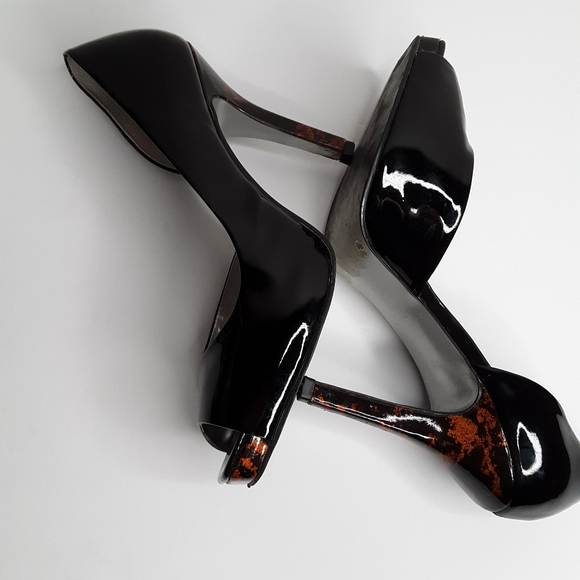 Jessica Simpson black patent peeptoe heels - Picture 5 of 8